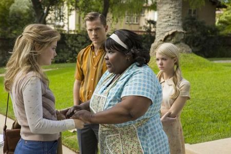 Ellia English, Rose McIver, Wyatt Nash, and Bailey De Young in The Dollanganger Saga: Petals on the Wind (2014)