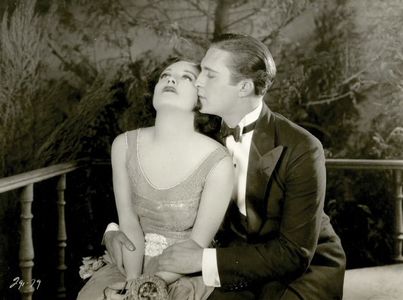 Joan Crawford and Douglas Gilmore in The Taxi Dancer (1927)