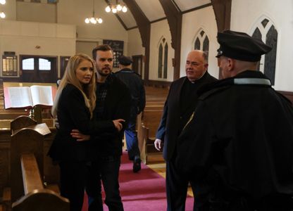 Mark Day, Elisabeth Harnois, Michel Perron, and Morgan Kelly in Twisted (2018)