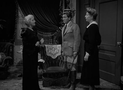 Spencer Tracy, Margaret Wycherly, and Blanche Yurka in Keeper of the Flame (1942)