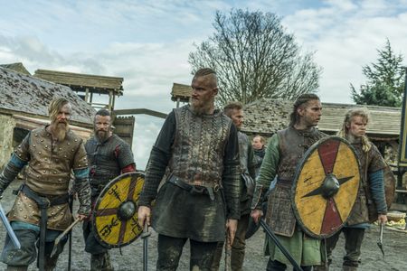 Peter Franzén, Jasper Pääkkönen, Alexander Ludwig, Jordan Patrick Smith, Marco Ilsø, and Linnéa Lindström in Vikings (20