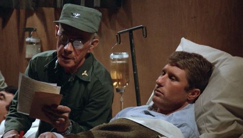 Harry Morgan and Randal Patrick in M*A*S*H (1972)