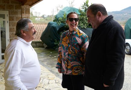 Emeril Lagasse and Nancy Silverton in Eat the World with Emeril Lagasse (2016)