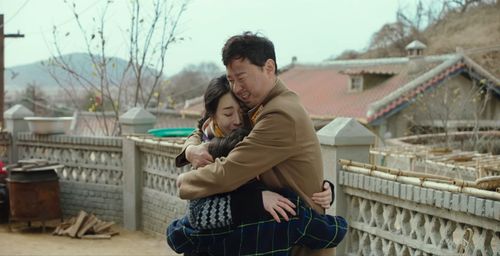 Kim Jung-nan and Kim Young-pil in Crash Landing on You (2019)