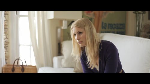 Sarah Navratil in Escape Artist (2017)