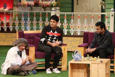 A.R. Rahman, Sunil Grover, and Kapil Sharma in The Kapil Sharma Show (2016)