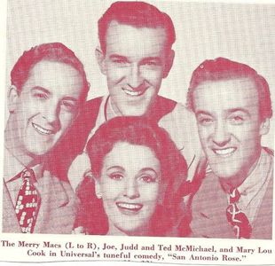 Mary Lou Cook, Joe McMichael, Judd McMichael, Ted McMichael, and The Merry Macs