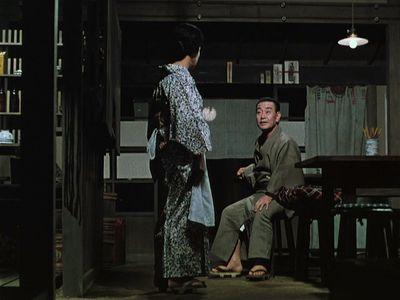 Ganjirô Nakamura and Haruko Sugimura in Floating Weeds (1959)