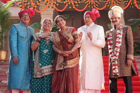 Anang Desai, Supriya Pathak, Rajeev Mehta, Jamnadas Majethia, and Nimisha Vakharia in Khichdi: The Movie (2010)