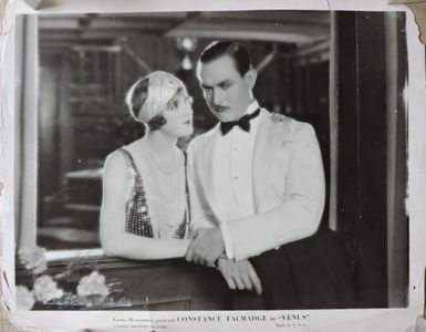 André Roanne and Constance Talmadge in Vénus (1929)