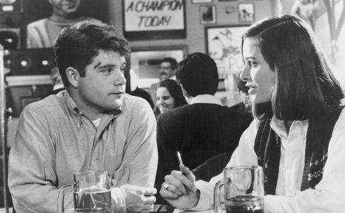 Sean Astin and Greta Lind in Rudy (1993)