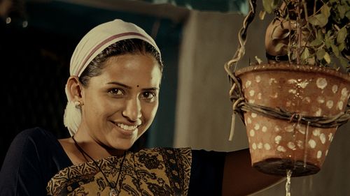 Veena Jamkar in Lalbaug Parel: Zali Mumbai Sonyachi (2010)