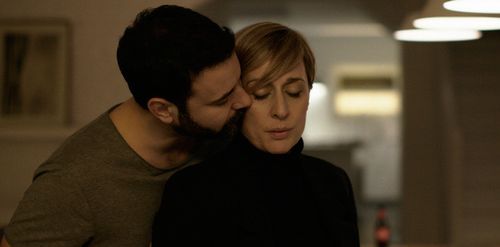 Clara Segura and Miquel Fernández in Night and Day (2016)