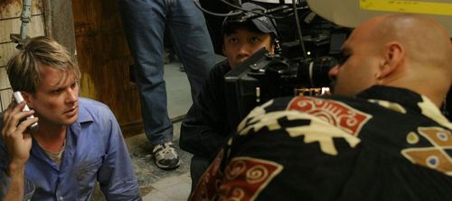 Cary Elwes rehearsing as James Wan and David A. Armstrong set up the shot on SAW