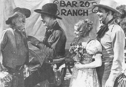 William Boyd, Russell Hayden, George 'Gabby' Hayes, and Lois Wilde in Hopalong Rides Again (1937)