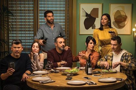 Guy Amir, Avi Grainik, Rotem Abuhab, Hanan Savyon, Moran Atias, Shira Naor, and Yossi Marshek in Perfect Strangers (2021