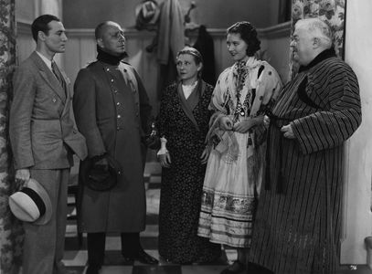 Erich von Stroheim, Wera Engels, Florence Enright, Leslie Fenton, and Harry Holman in Fugitive Road (1934)