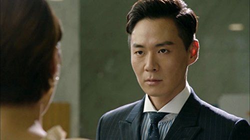 Jeong-hun Yeon in Mask (2015)