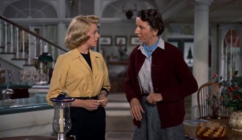 Rosemary Clooney and Mary Wickes in White Christmas (1954)
