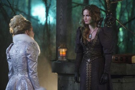Sunny Mabrey and Rebecca Mader in Once Upon a Time (2011)