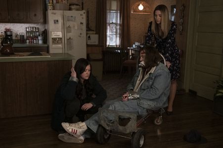 Annie Murphy, Mary Hollis Inboden, and Alex Bonifer in Kevin Can F**k Himself: Mrs. McRoberts Is Dead (2022)