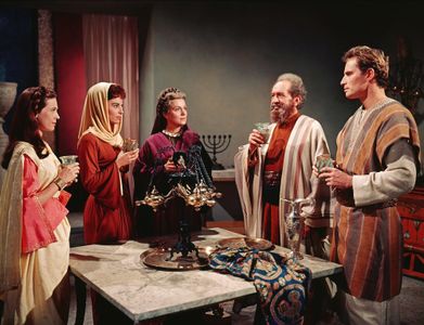 Charlton Heston, Haya Harareet, Sam Jaffe, Cathy O'Donnell, and Martha Scott in Ben-Hur (1959)