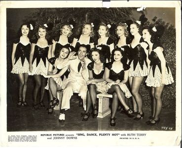 Barbara Jo Allen, Bunny Bronson, Claire Carleton, Dora Clement, Johnny Downs, Mary Lee, Ruth Terry, Dolly Nardon, and Te