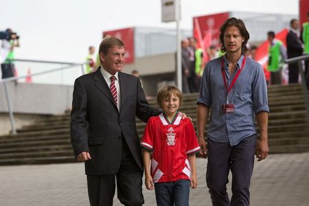 Kenny Dalglish, Kristian Kiehling, and Perry Eggleton in Will (2011)