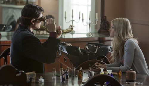 Brandon Routh and Aníta Briem in Dylan Dog: Dead of Night (2010)