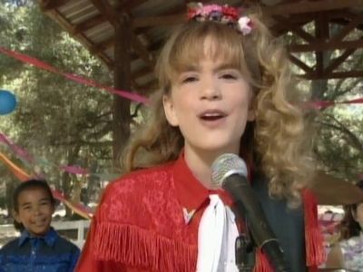Alexandra Picatto in Kidsongs (1987)