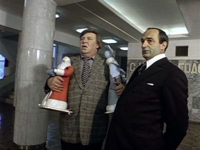 Roman Filippov and Valentin Gaft in Magicians (1982)