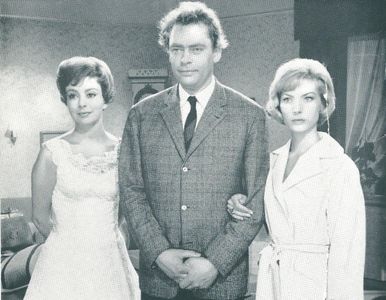 Hanne Borchsenius, Dirch Passer, and Helle Virkner in Støv på hjernen (1961)