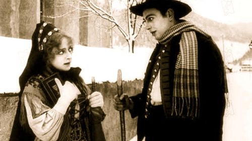 Lotte Neumann and Gustav von Wangenheim in Romeo and Juliet in the Snow (1920)