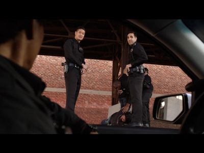 9-1-1 Officer Vargas