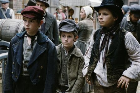 Harry Eden, Barney Clark, and Lewis Chase in Oliver Twist (2005)