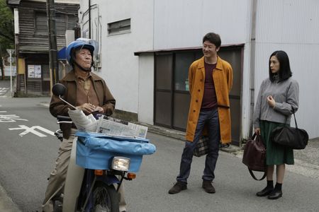 Tadanobu Asano and Eri Fukatsu in Journey to the Shore (2015)