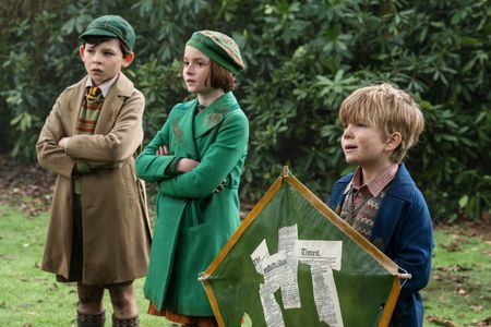Pixie Davies, Nathanael Saleh, and Joel Dawson in Mary Poppins Returns (2018)