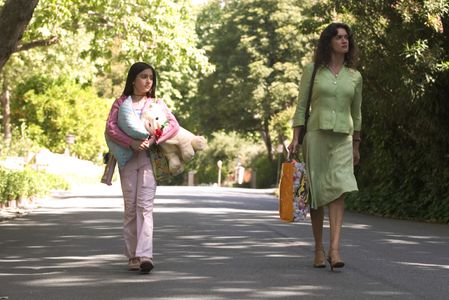 Paz Vega and Shelbie Bruce in Spanglish (2004)