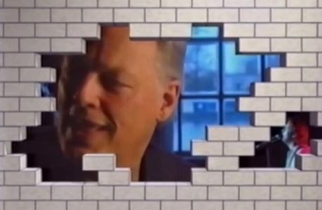 David Gilmour in Pink Floyd: Behind the Wall (2000)