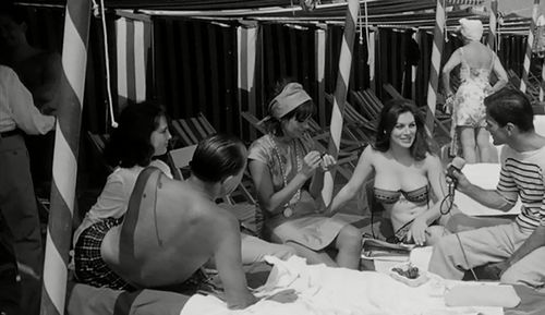 Pier Paolo Pasolini, Graziella Granata, and Antonella Lualdi in Love Meetings (1964)