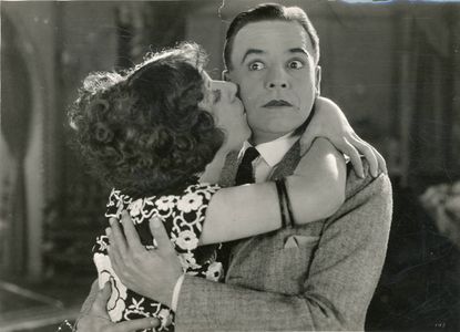 Helen Ferguson and Douglas MacLean in Never Say Die (1924)