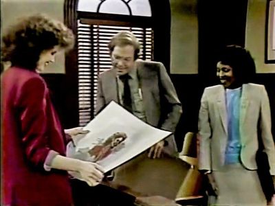 Geena Davis, Alfre Woodard, and Stephen Johnson in Sara (1985)