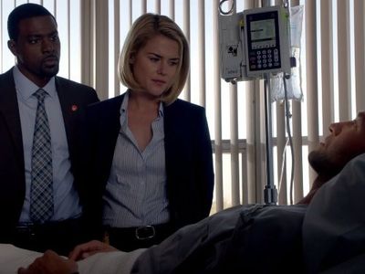 Josh Bywater, Rachael Taylor, and Lance Gross in Crisis (2014)