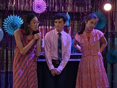 Madison Hu, Olivia Rodrigo, and Nicolas Cantu in Bizaardvark (2016)