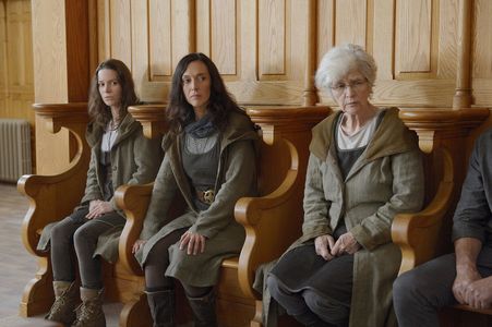 Clare Coulter, Alison Louder, and Severn Thompson in Helix (2014)