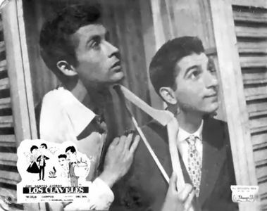 José Campos and Tomás Zori in Los claveles (1960)