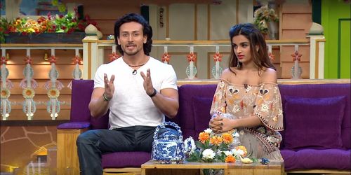 Tiger Shroff and Nidhhi Agerwal in The Kapil Sharma Show (2016)