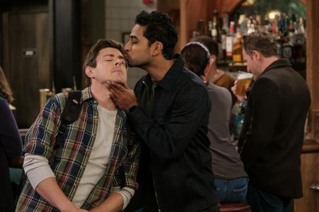 Suraj Sharma in How I Met Your Father (2022)