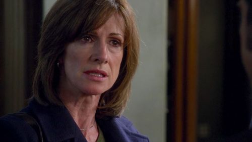 Marie Marshall in Law & Order: Special Victims Unit (1999)