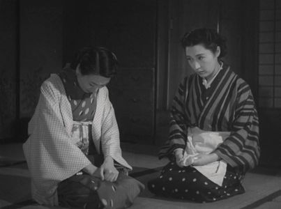 Chieko Nakakita and Mieko Takamine in Wife (1953)